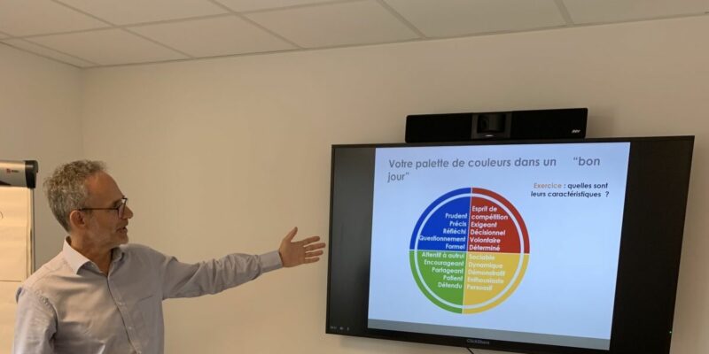 Neocoach anime une formation management à Grenoble